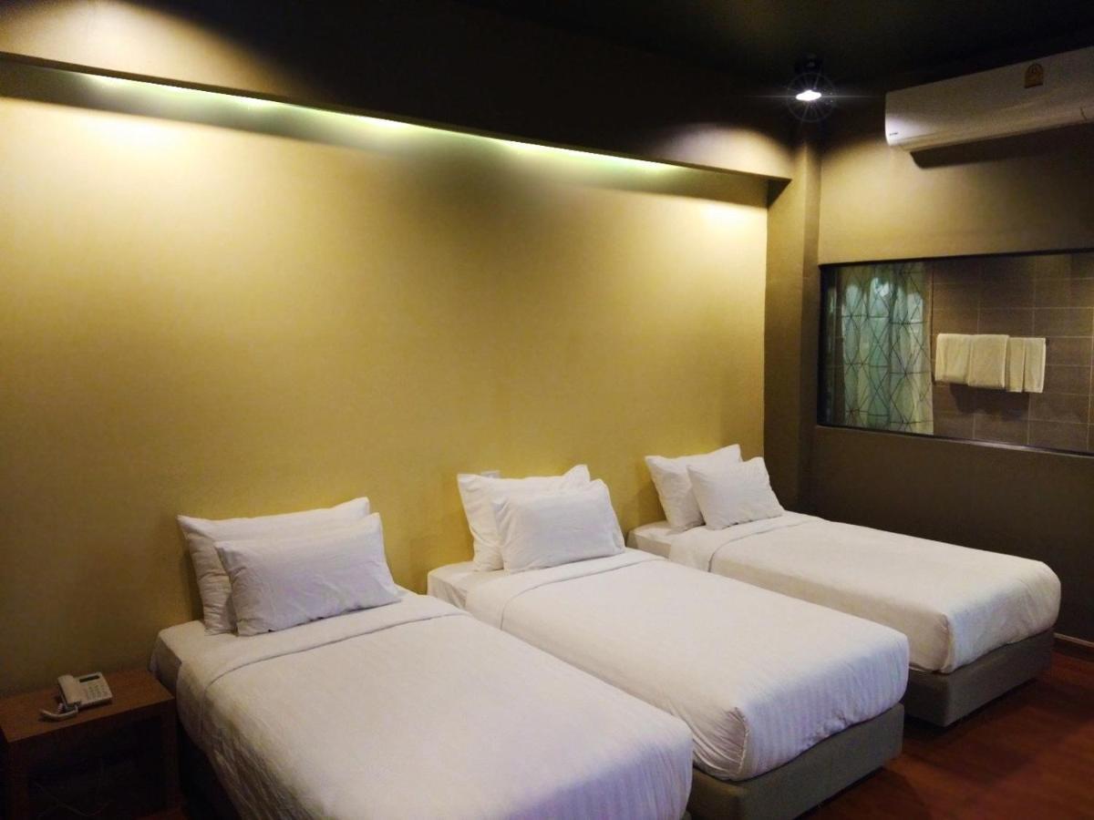 Work Den Chiangrai Hotel Chiang Rai Luaran gambar