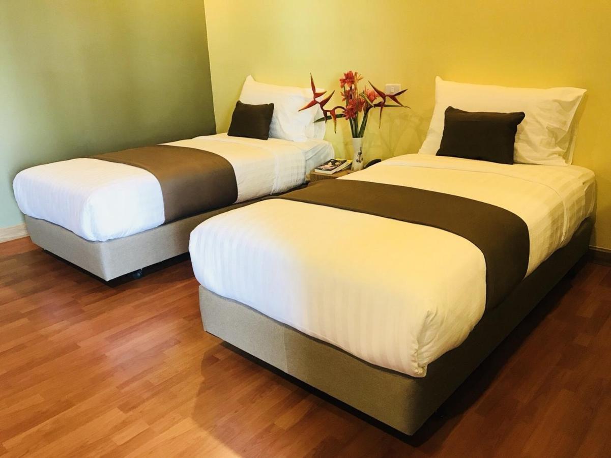 Work Den Chiangrai Hotel Chiang Rai Luaran gambar